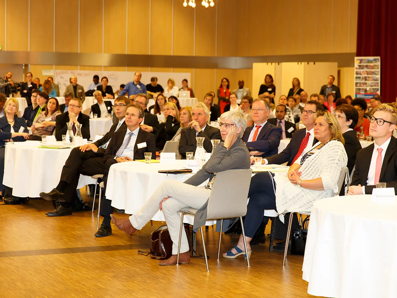 Enhance Your English by Engaging in Audiovisual Practice Sessions