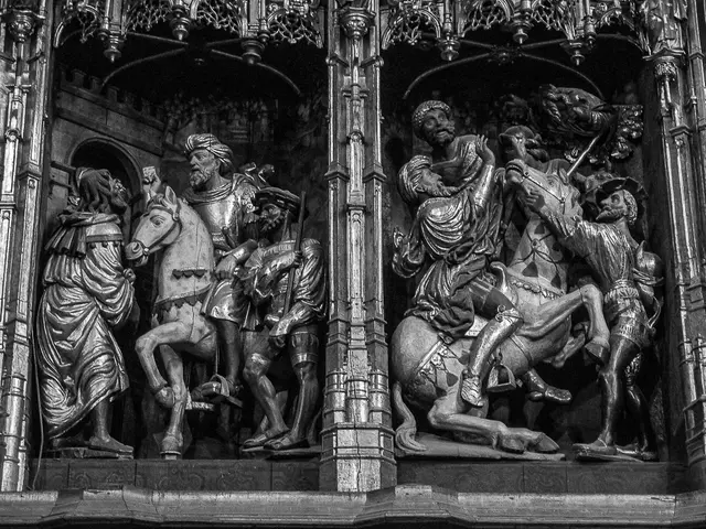 Student from UrGAHU honored with laurel at nationwide ceramics event, "Red Circle - 5 Elements"