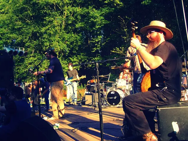 Exploring Musical Understandings: Interactive Experiences for Pupils in the Realm of Music Theory