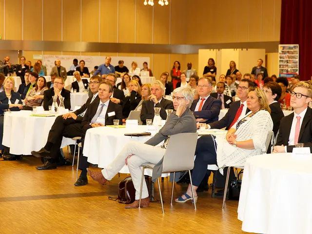 Utilizing Virtual Study Groups as a Strategic Approach to Improve Your English Proficiency