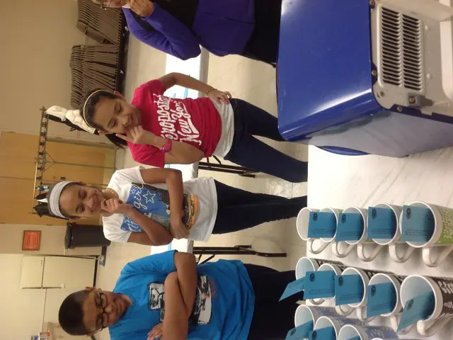 Strategies for Artfully Arranging Homeschool Materials to Encourage Organic Learning Experiences (7...