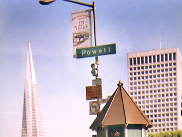 Starlink Provides Complimentary Satellite Internet to Wildfire-Affected Canadians