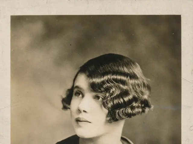 Interpreting the meaning behind your dreams.