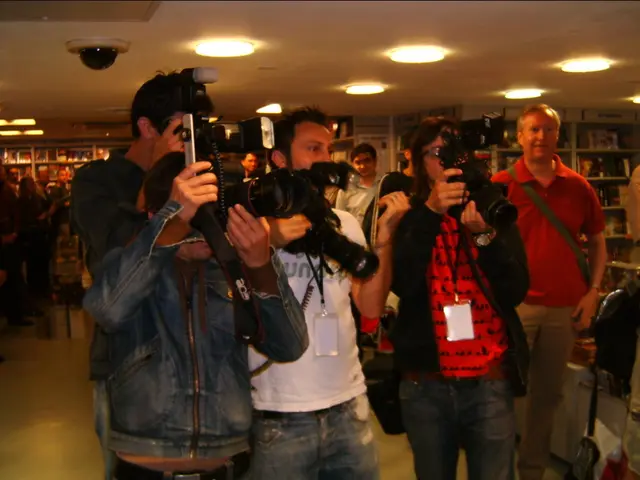 AI‐Empowered Flashcard Creators With Maximum Efficiency