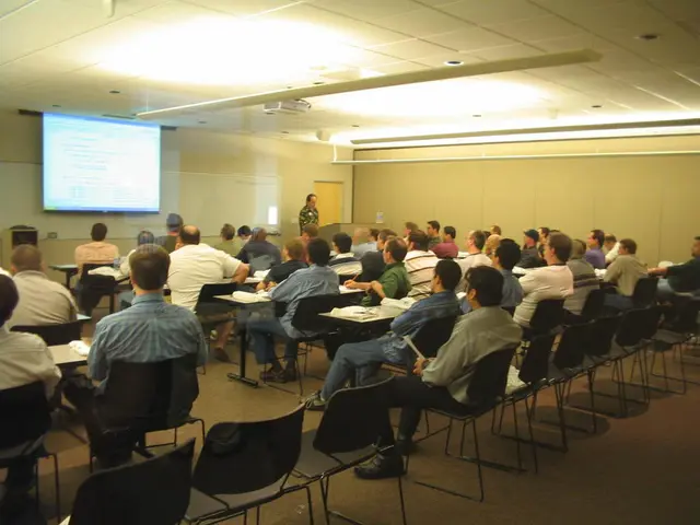 Classroom Equipment Update: Short-Distance Projectors Provide Benefits in Educational Settings