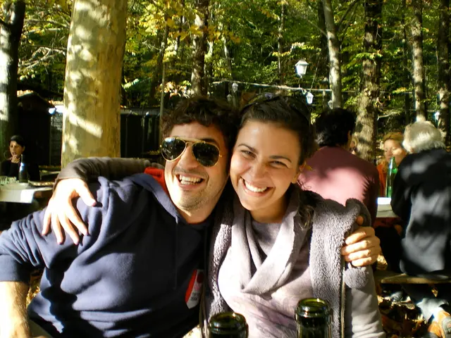 Navigating Romantic Relationships Between Individuals with Anxious Attachment Styles: Possible or...